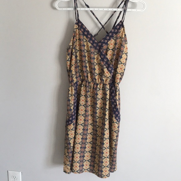 Xhilaration Floral Apron dress with pockets L - Picture 2 of 3